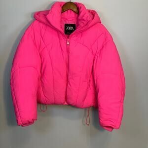 ZARA Cropped Puffer Coat Women’s S Hot Pink Hooded Jacket Winter Outerwear EUC